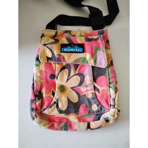 Kavu Crossbody Bag Floral 7" x 9"
